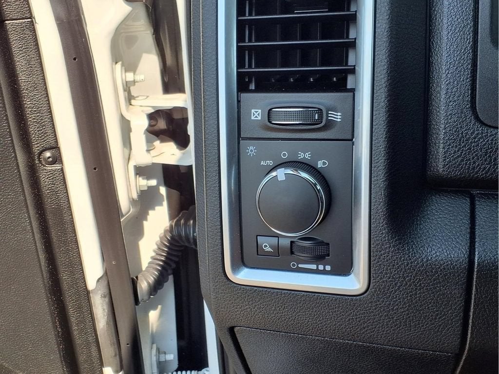 2023 RAM 1500 Classic SLT