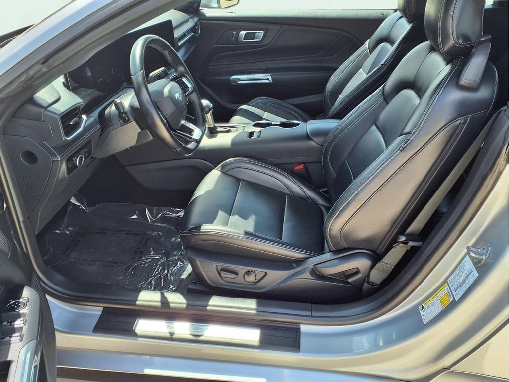 2025 Ford Mustang EcoBoost