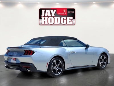 2025 Ford Mustang EcoBoost