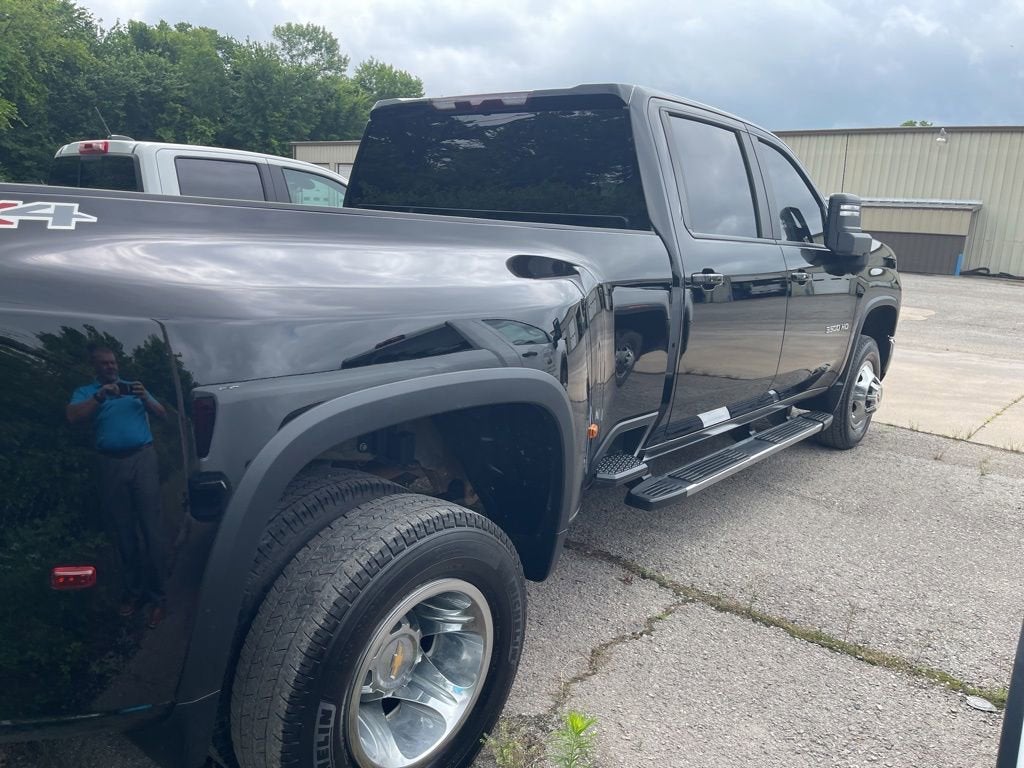2025 Chevrolet Silverado 3500 HD LT DRW