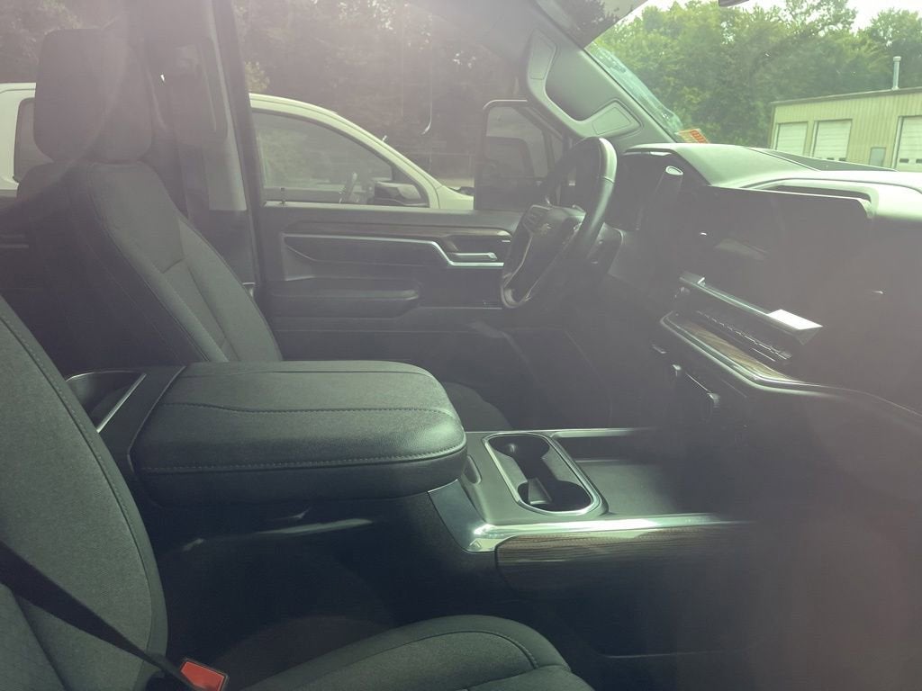 2025 Chevrolet Silverado 3500 HD LT DRW