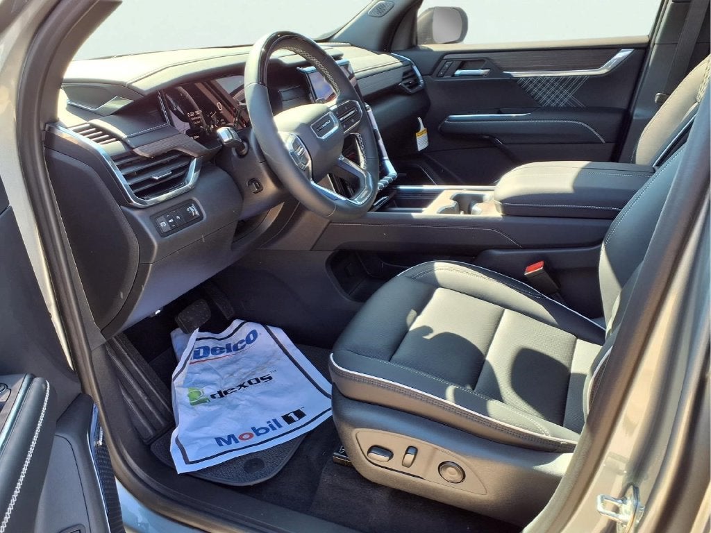 2027 GMC Acadia Denali