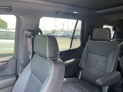 2025 GMC Yukon Elevation
