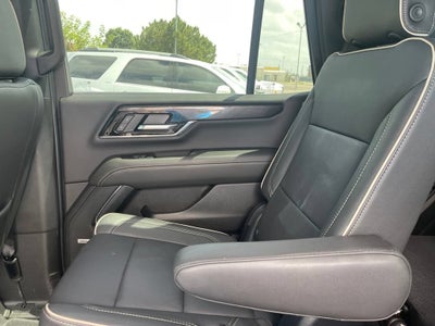 2025 GMC Yukon Elevation