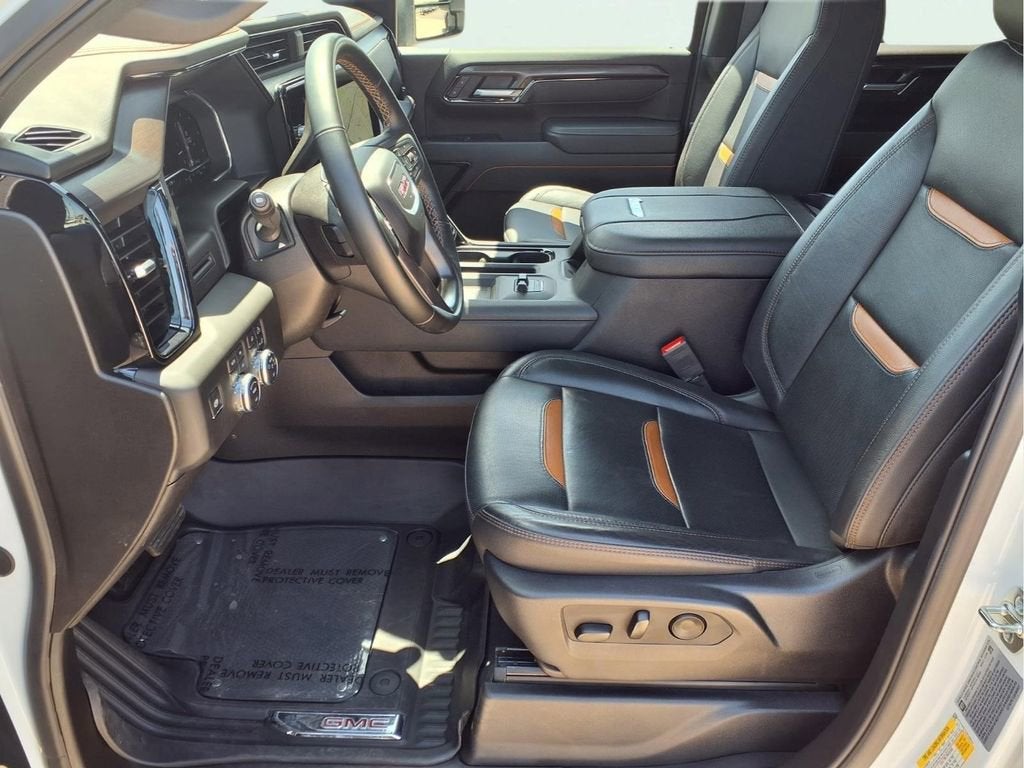 2025 GMC Sierra 2500 HD AT4