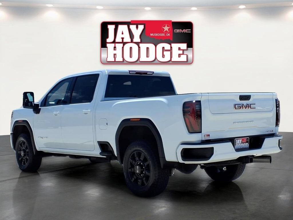 2025 GMC Sierra 2500 HD AT4