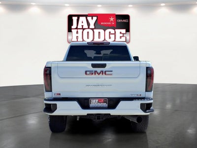 2025 GMC Sierra 2500 HD AT4
