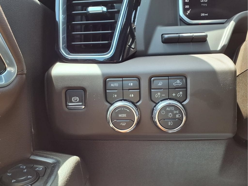 2026 GMC Sierra 2500HD Denali - Photo 15