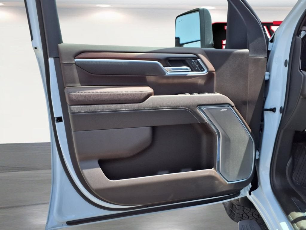 2026 GMC Sierra 2500HD Denali - Photo 19