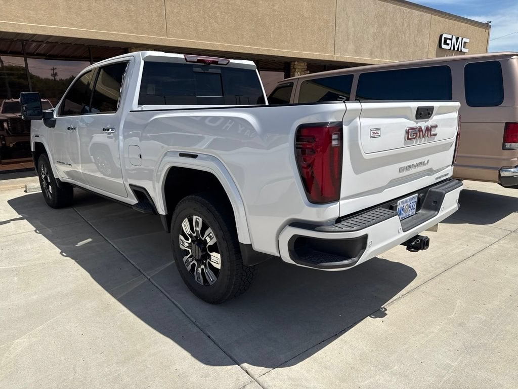 2025 GMC Sierra 2500 HD Denali