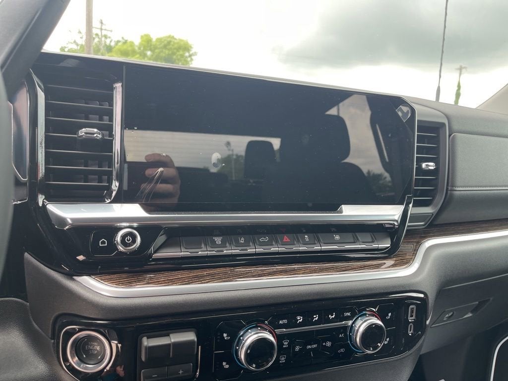2026 GMC Sierra 3500 HD SLE DRW