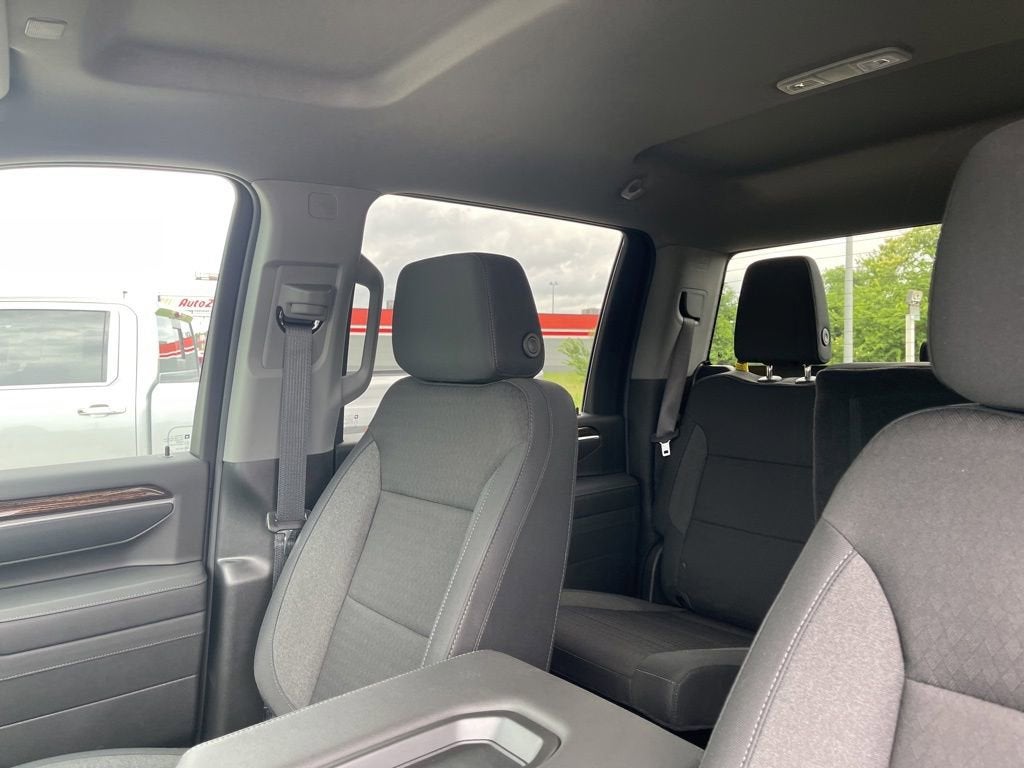 2026 GMC Sierra 3500 HD SLE DRW
