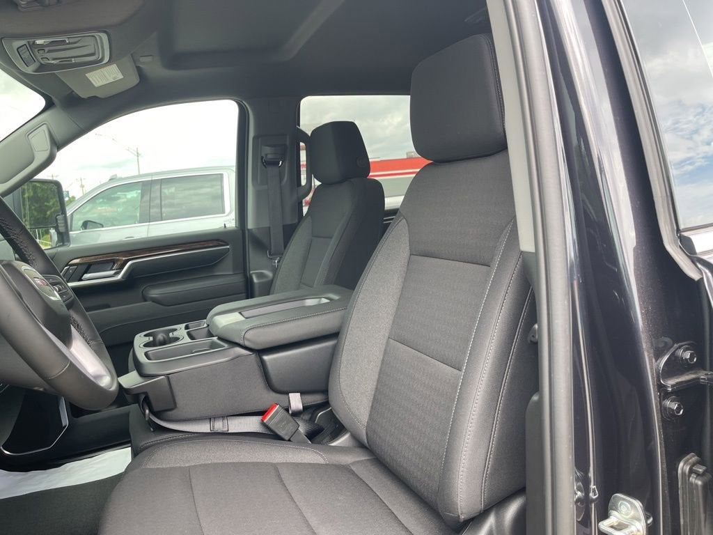 2026 GMC Sierra 3500 HD SLE DRW