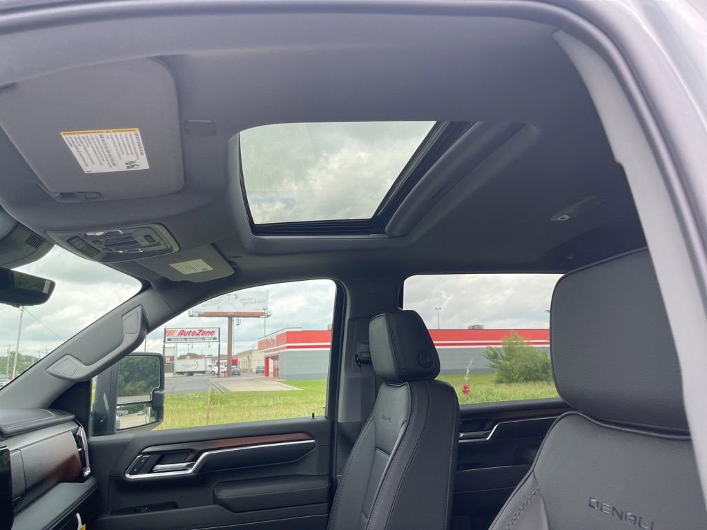 2026 GMC Sierra 3500 HD Denali DRW