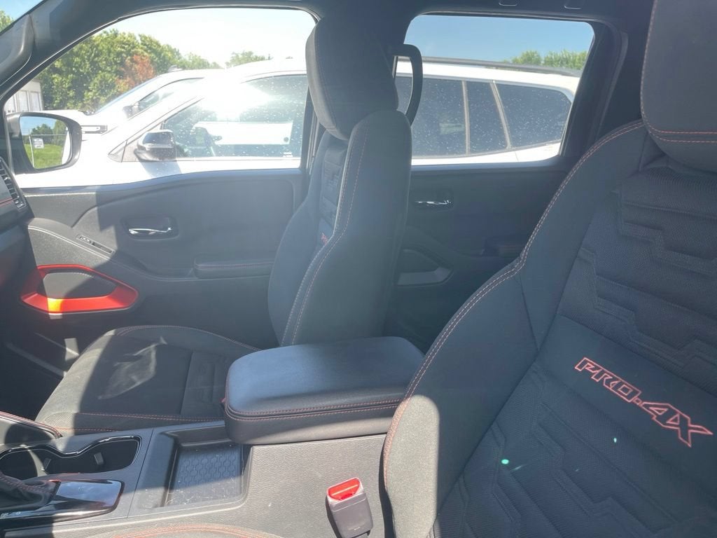 2024 Nissan Frontier PRO-4X