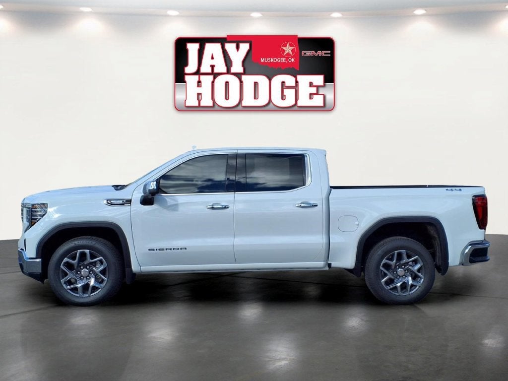 2026 GMC Sierra 1500 SLT - Photo 8