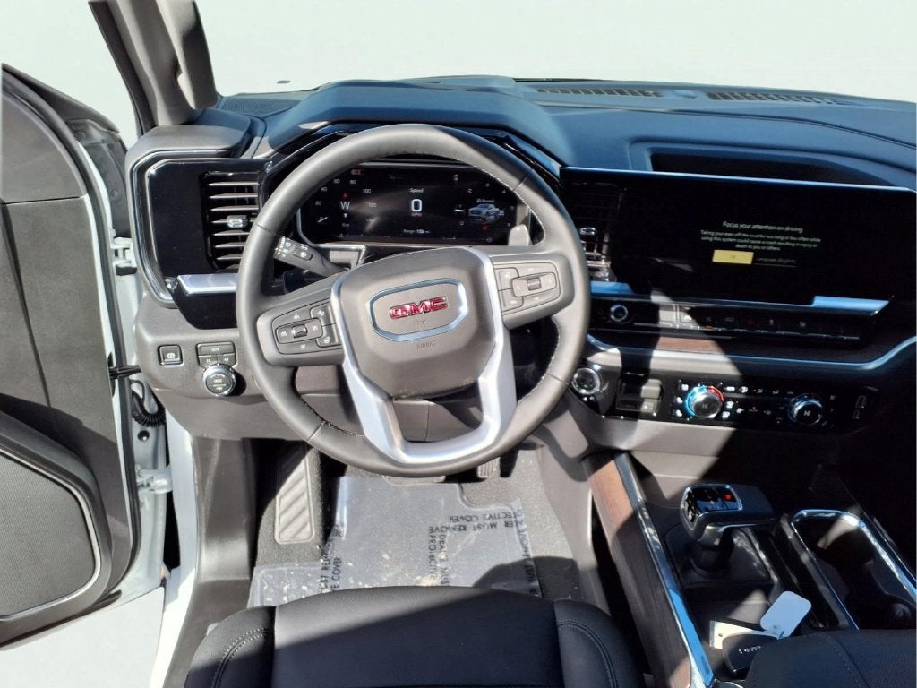 2026 GMC Sierra 1500 SLT - Photo 9