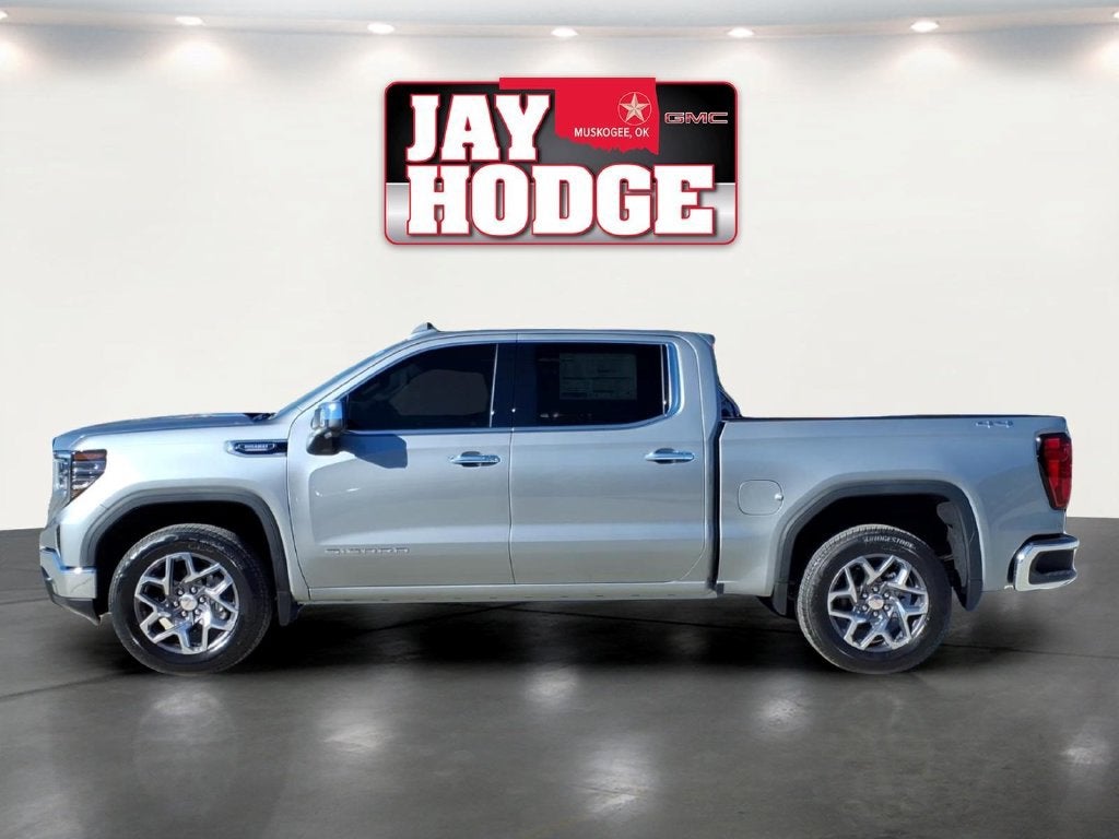 2026 GMC Sierra 1500 SLT - Photo 8