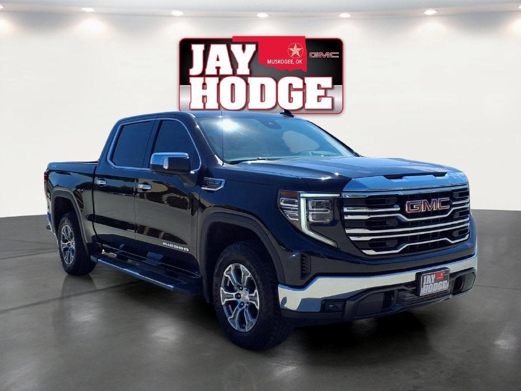 2022 GMC Sierra 1500 SLT