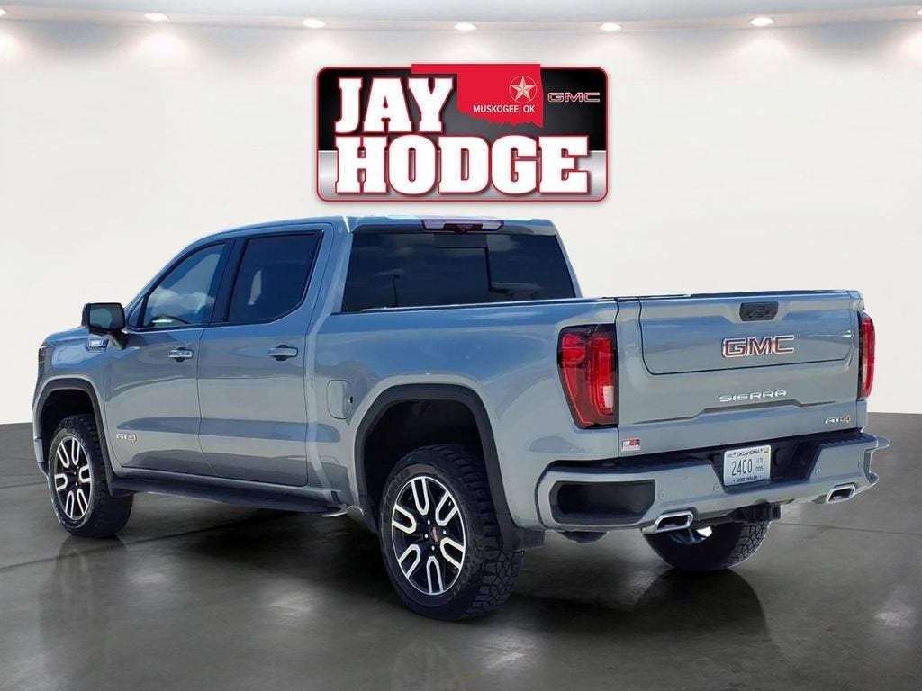 2025 GMC Sierra 1500 AT4