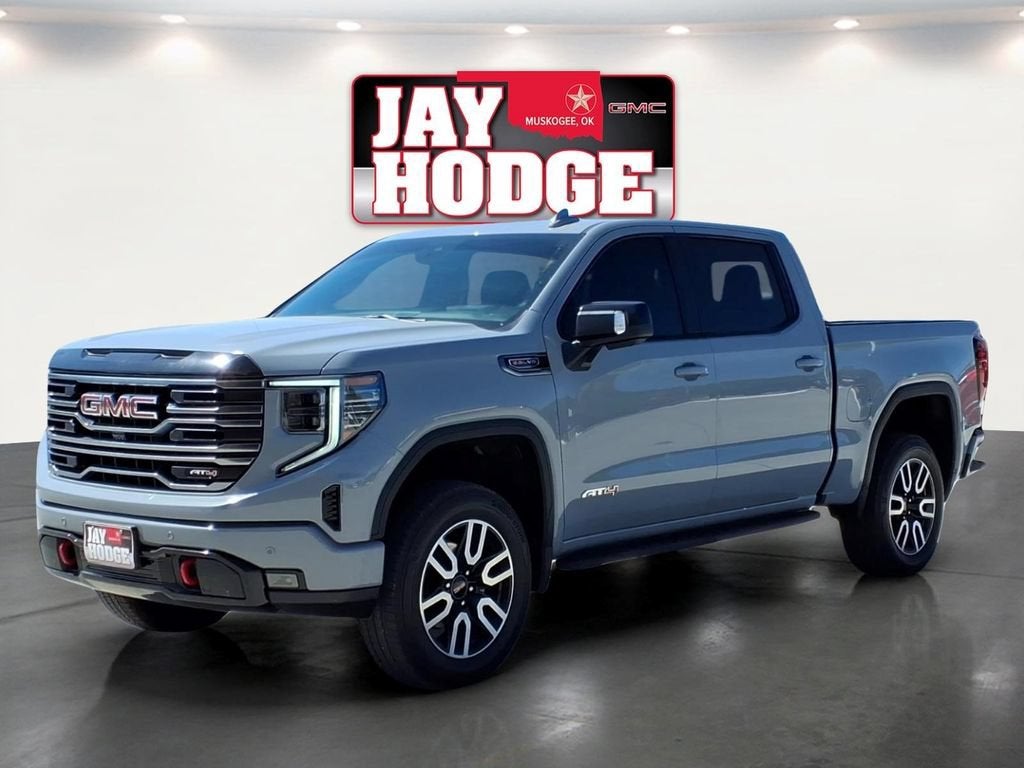 2025 GMC Sierra 1500 AT4