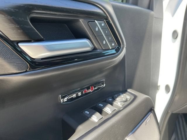 2025 GMC Sierra 1500 AT4X