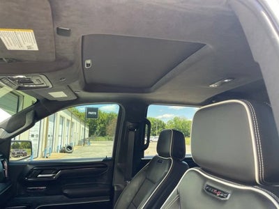 2025 GMC Sierra 1500 AT4X