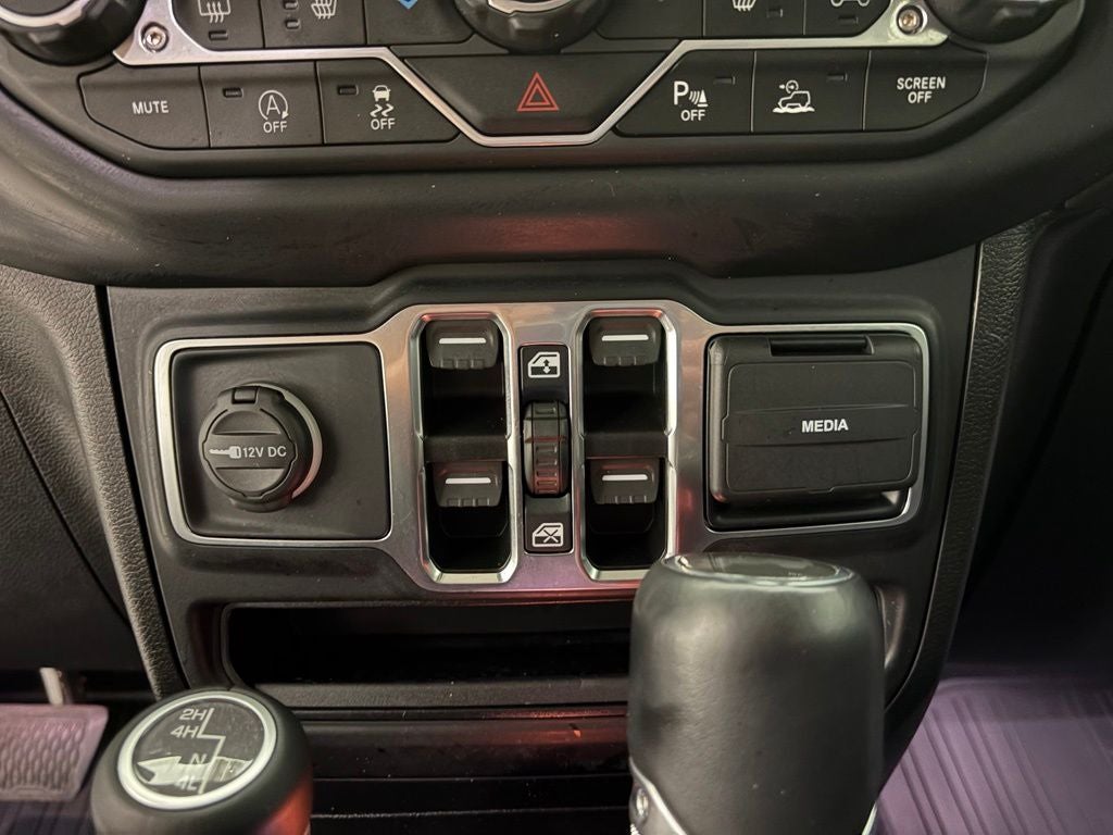 2021 Jeep Wrangler Unlimited Sahara High Altitude