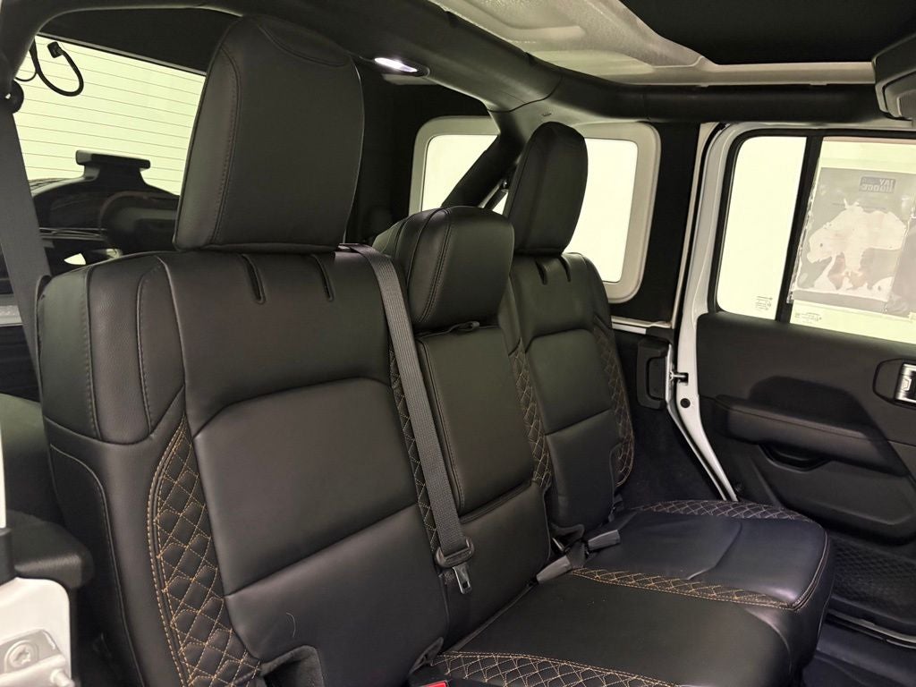2021 Jeep Wrangler Unlimited Sahara High Altitude