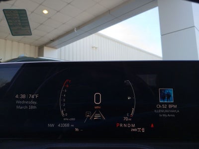 2024 Cadillac XT4 Premium Luxury