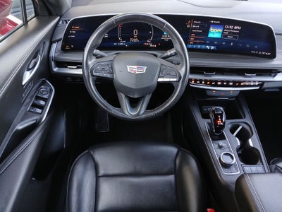 2024 Cadillac XT4 Premium Luxury