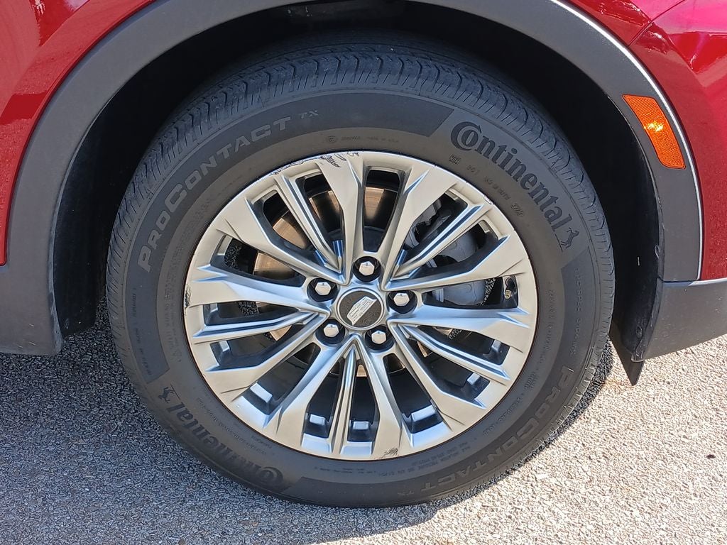 2024 Cadillac XT4 Premium Luxury