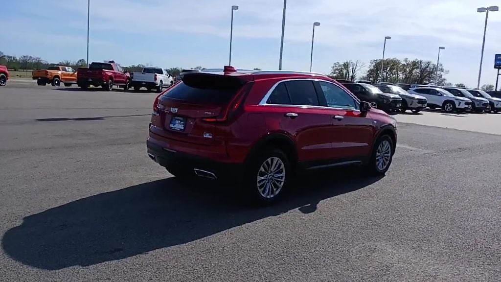 2024 Cadillac XT4 Premium Luxury
