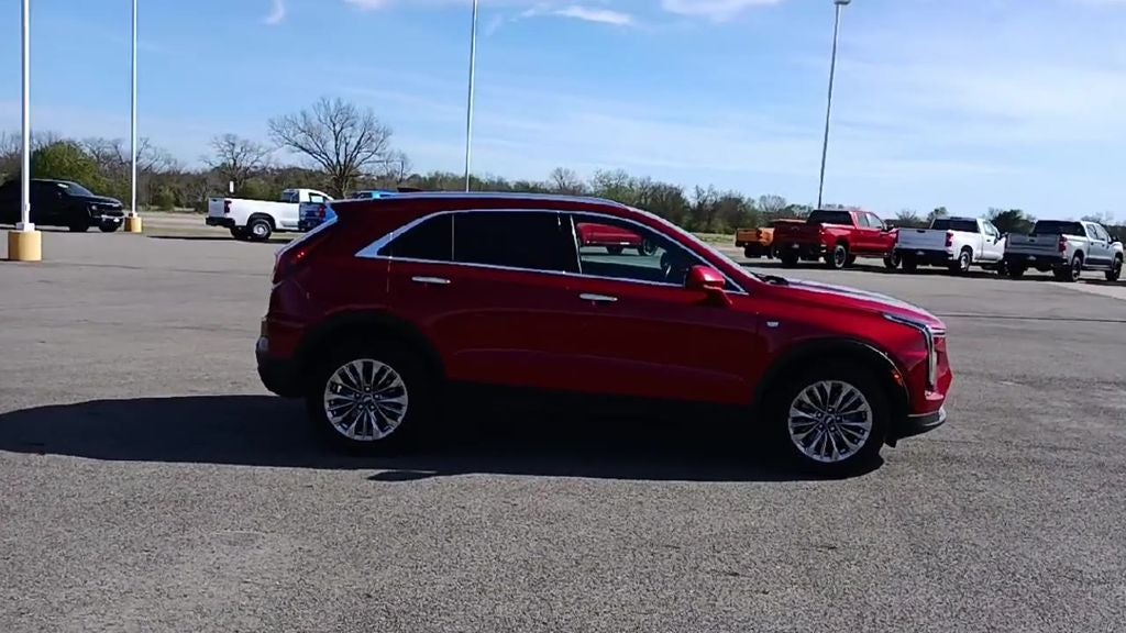 2024 Cadillac XT4 Premium Luxury