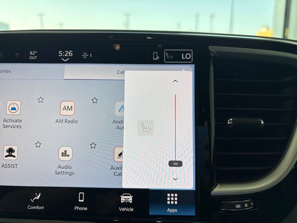 2025 Chrysler Pacifica Select