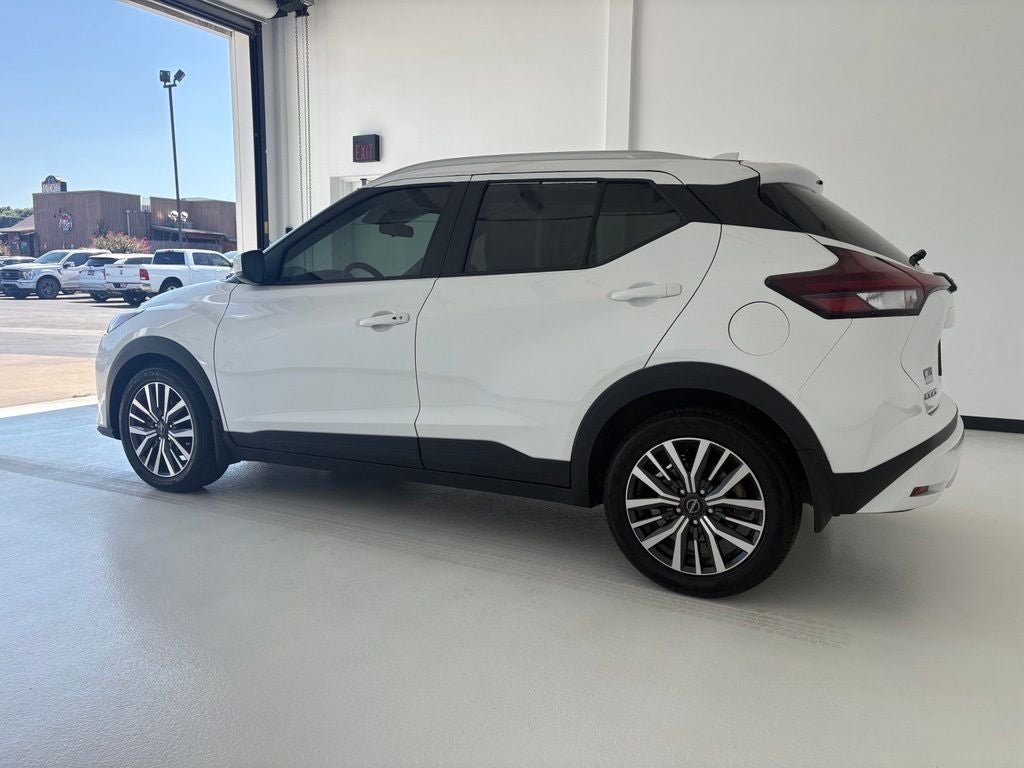2023 Nissan Kicks SV