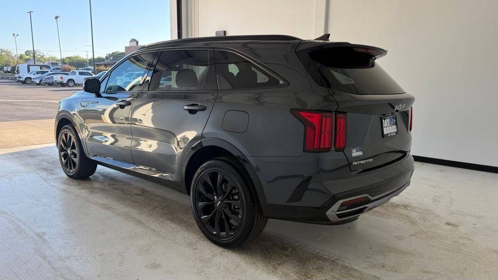 2023 Kia Sorento SX