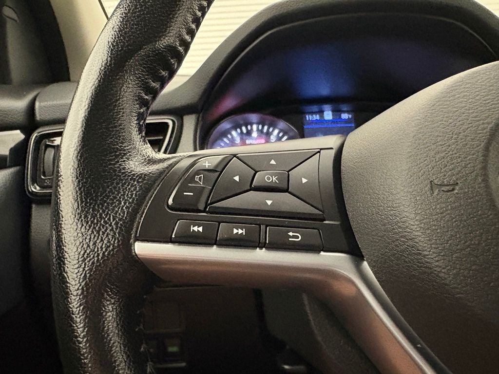 2022 Nissan Rogue Sport SL