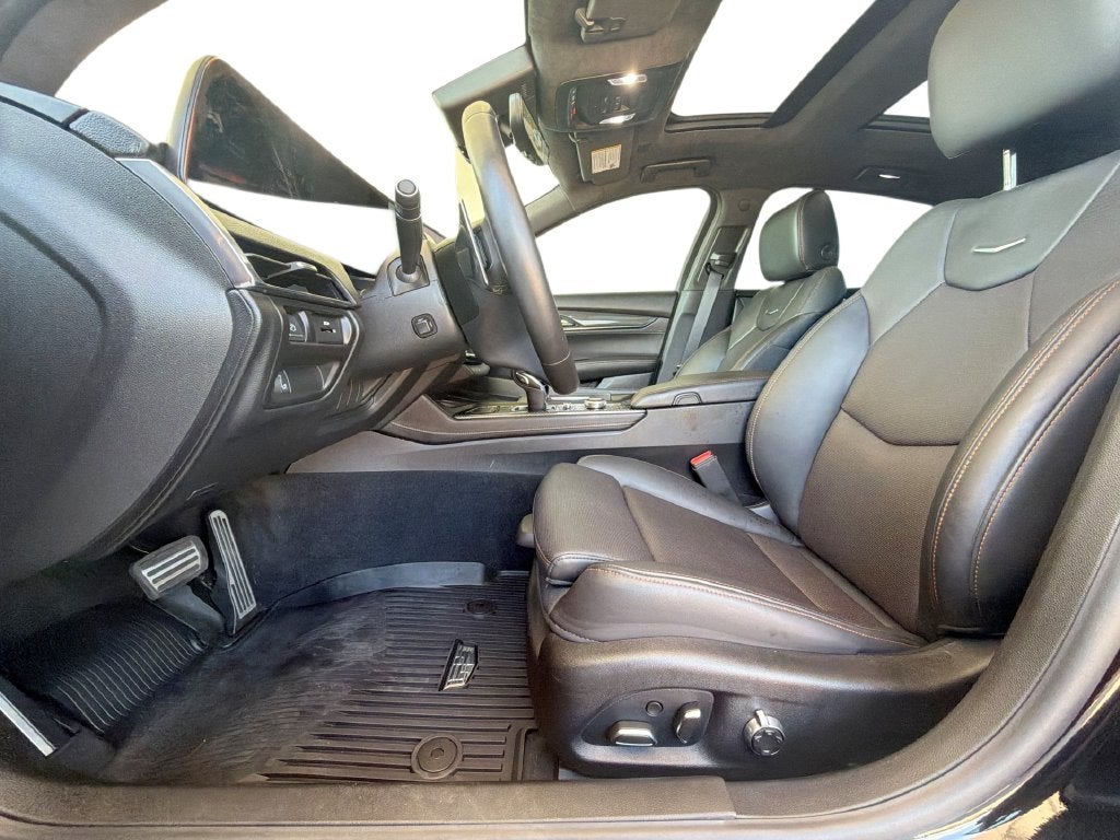2025 Cadillac CT5 V-Series