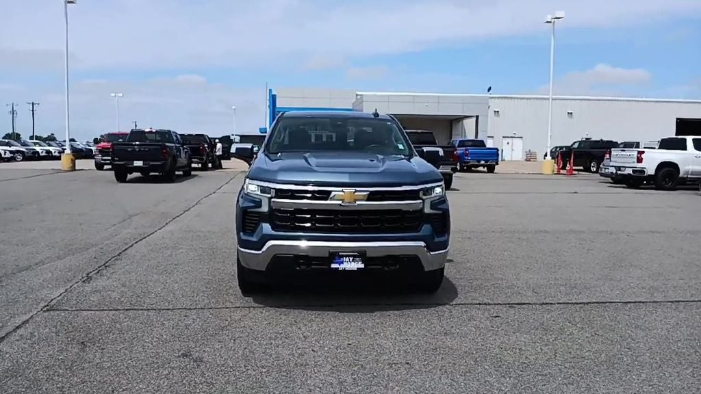2024 Chevrolet Silverado 1500 LT LT1