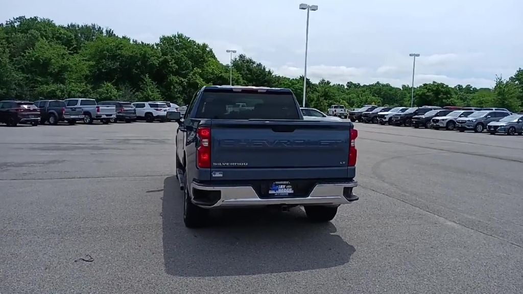 2024 Chevrolet Silverado 1500 LT LT1