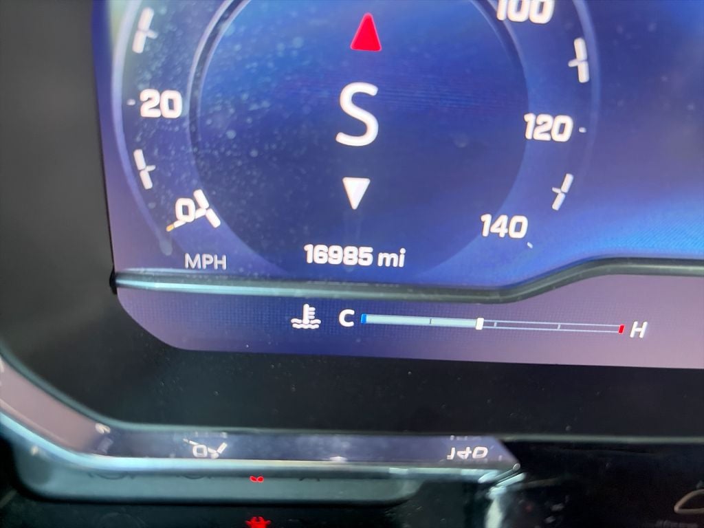 2025 Chevrolet Silverado 1500 LT LT1