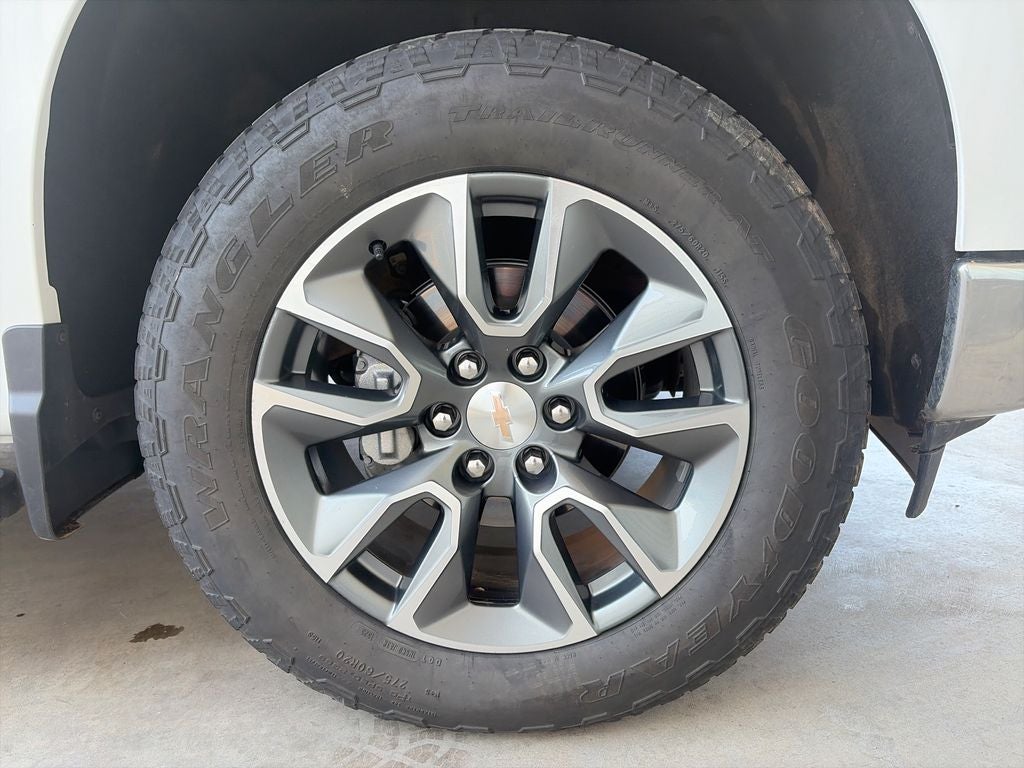 2025 Chevrolet Silverado 1500 LT LT1