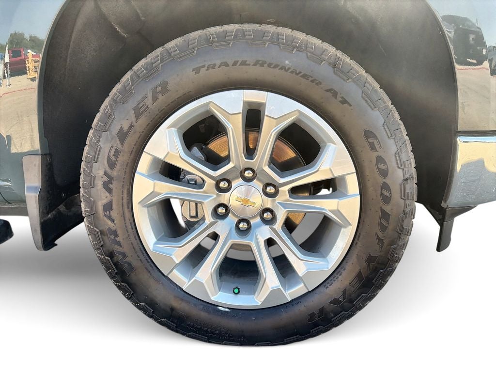 2025 Chevrolet Silverado 1500 LTZ