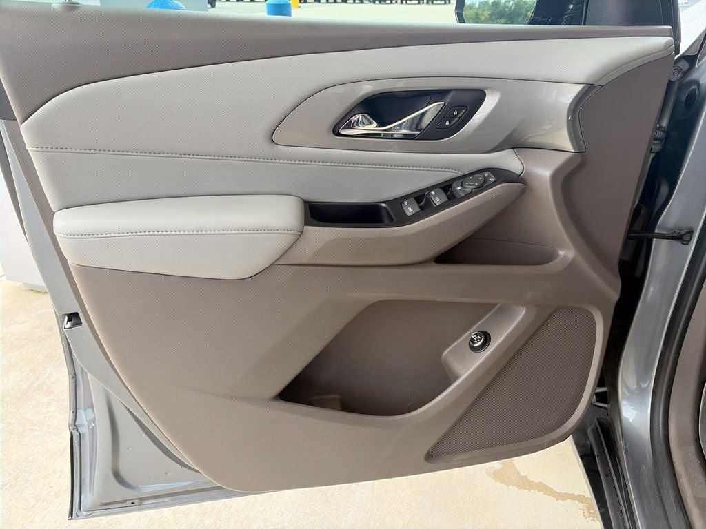 2018 Chevrolet Traverse LT Cloth w/1LT