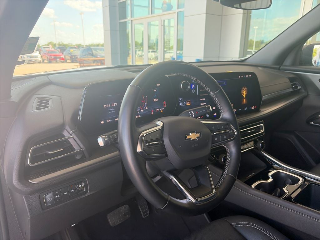 2025 Chevrolet Traverse LT 2LT