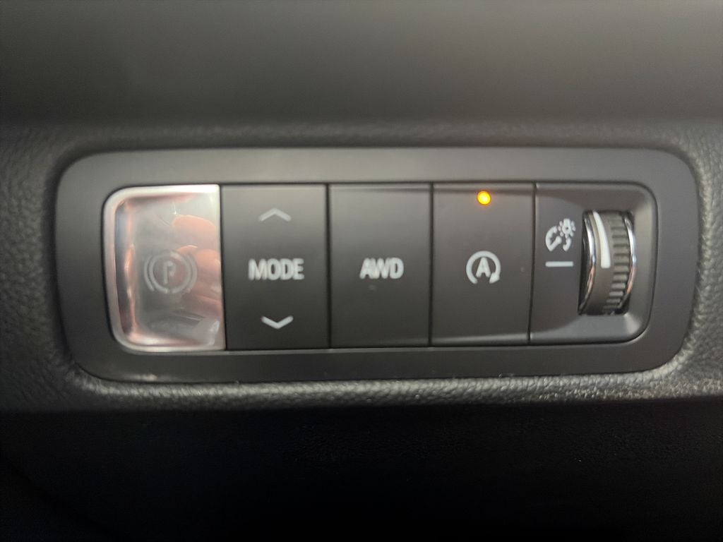 2025 Chevrolet Traverse LT 2LT