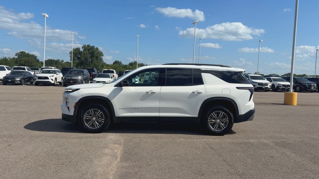 2025 Chevrolet Traverse LT 2LT