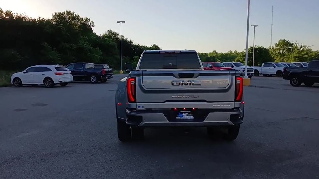 2024 GMC Sierra 3500HD Denali Ultimate