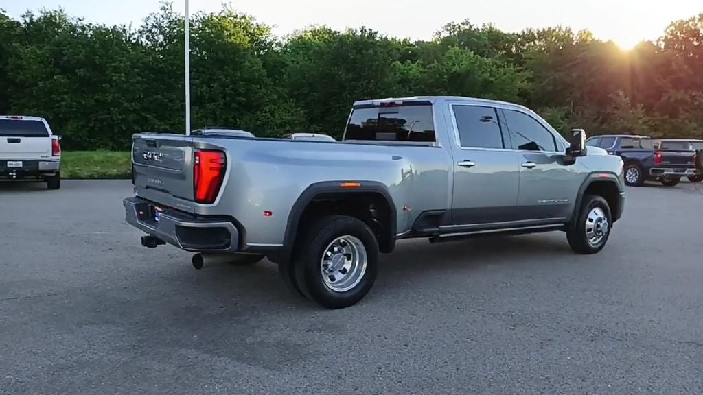 2024 GMC Sierra 3500HD Denali Ultimate